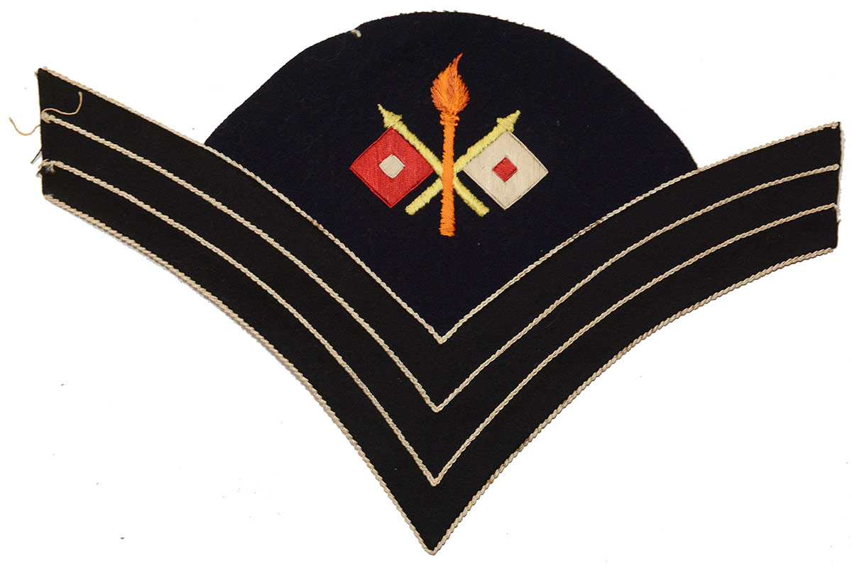 SINGLE PATTERN 1872 SIGNAL SERGEANT OF INFANTRY CHEVRONS