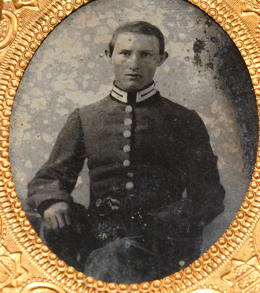 NINTH-PLATE AMBROTYPE BELIEVED TO BE OF A VIRGINIA SOLDIER