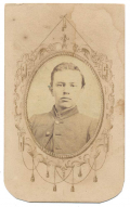 VERY NICE BUST VIEW CDV OF A YOUNG CONFEDERATE PRIVATE WITH POSSIBLE ID