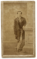 CDV OF DeWITT DAVIS, 3RD MASSACHUSETTS HEAVY ARTILLERY