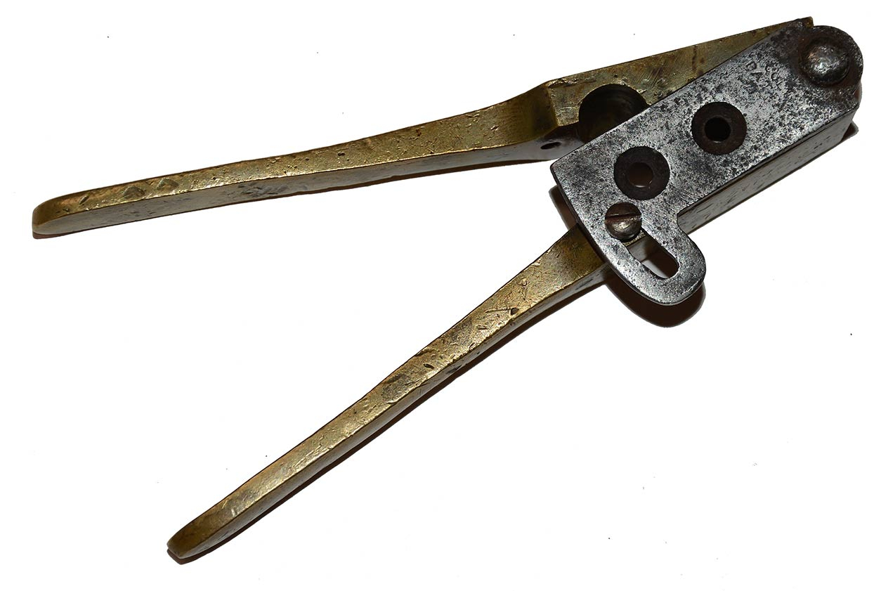 BULLET MOLD FOR .44 CALIBER COLT 3RD MODEL DRAGOON REVOLVER