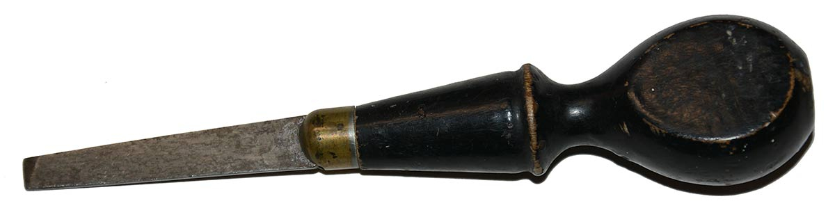 SCREWDRIVER FROM CASED COLT REVOLVER SET