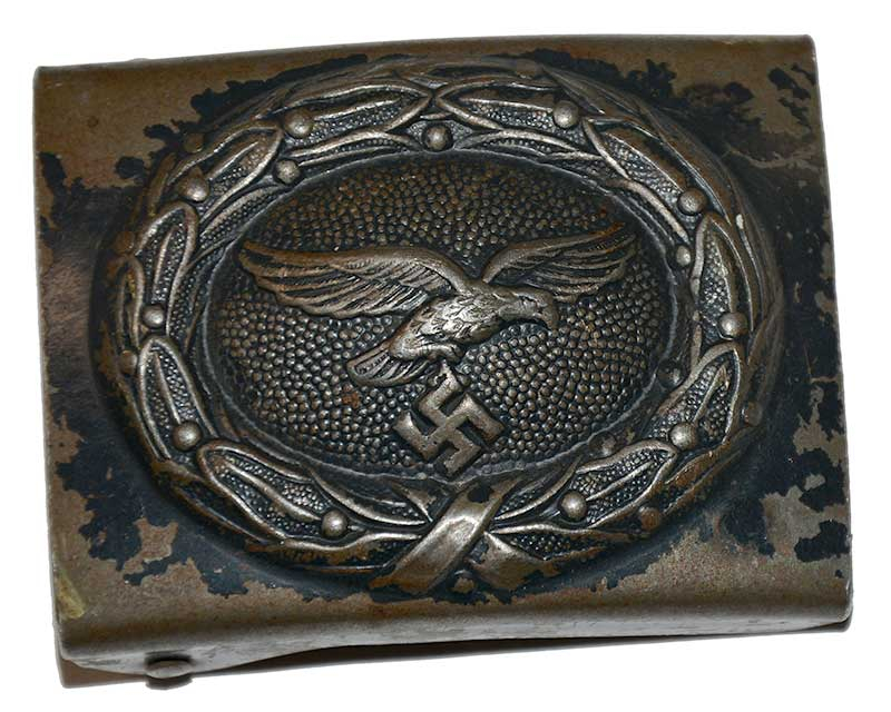 GERMAN WORLD WAR TWO LUFTWAFFE BELT BUCKLE