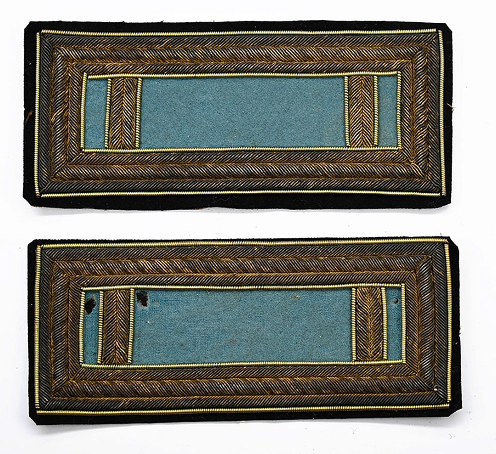 TRIPLE BORDER INFANTRY FIRST LIEUTENANT SHOULDER STRAPS