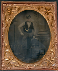 FULL STANDING QUARTER PLATE TINTYPE OF SMOOTH-FACED UNION SOLDIER