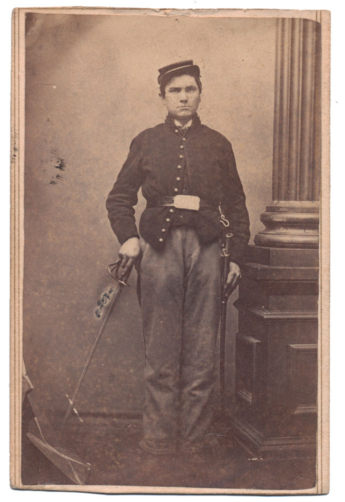 FULL STANDING CDV OF UNIDENTIFIED OFFICER CAVALRYMAN