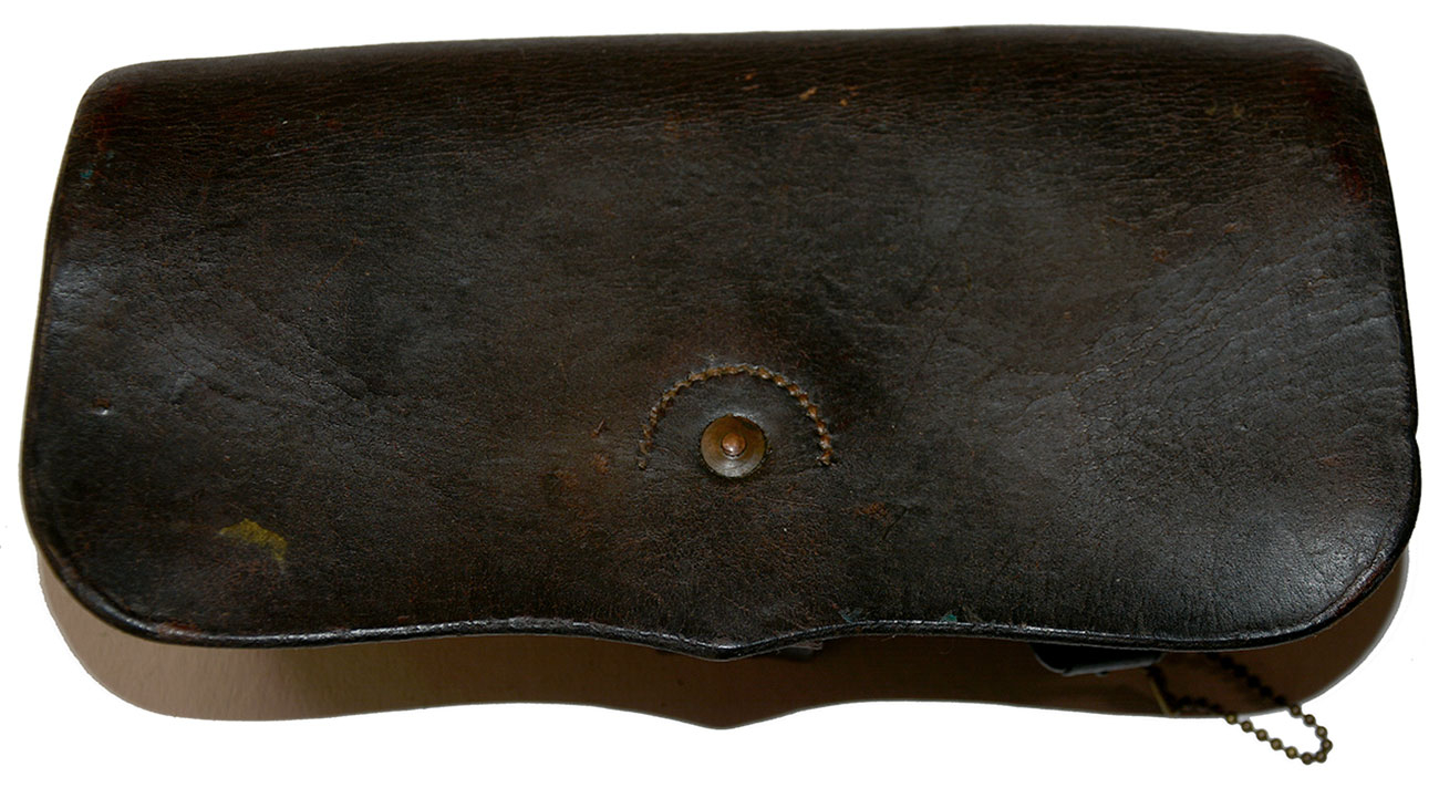 UNION CAVALRY CARBINE CARTRIDGE BOX WITH IDENTIFICATION DISPLAY TAG