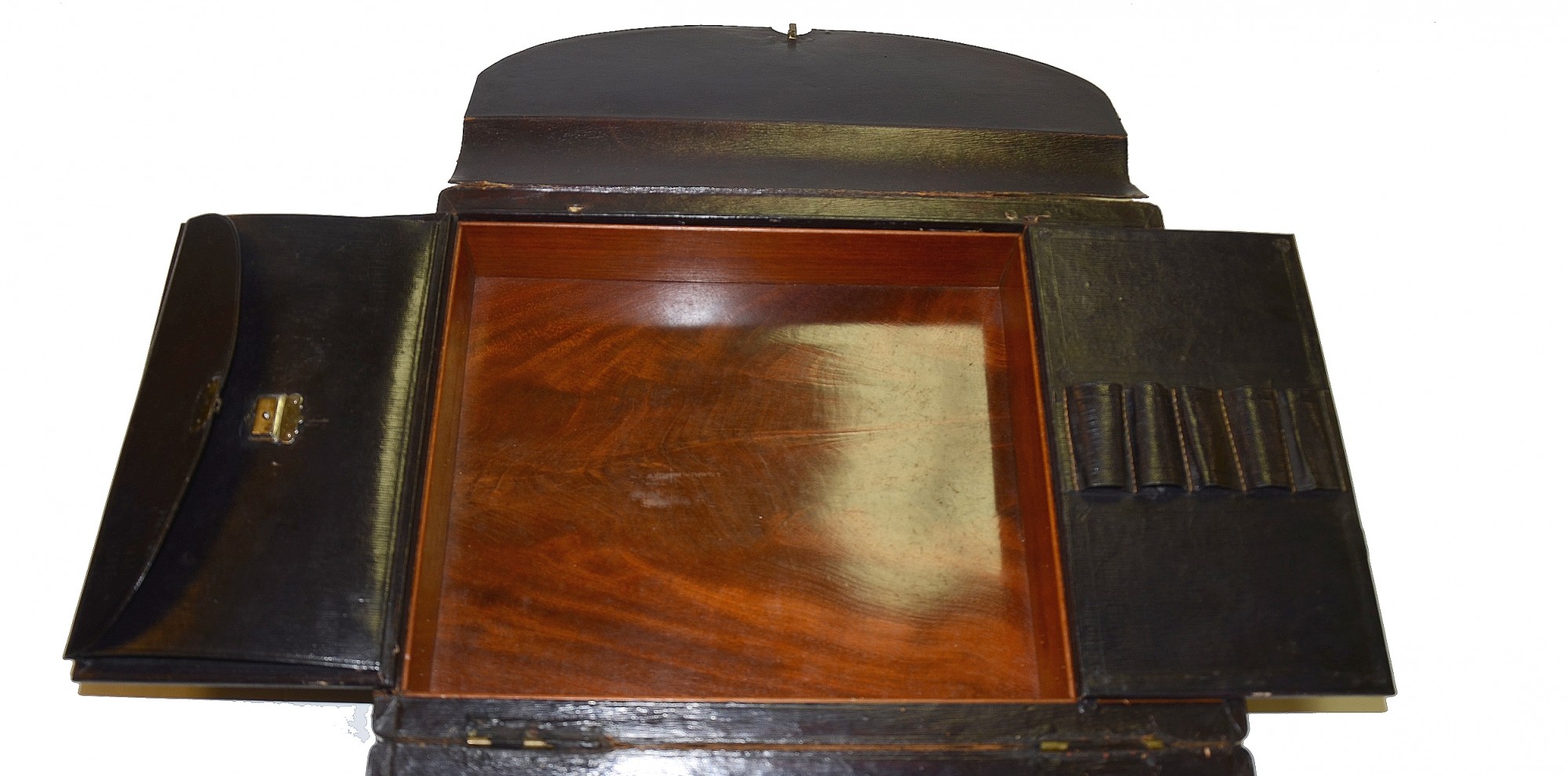 CIRCA 1850-1860 WRITING KIT — Horse Soldier