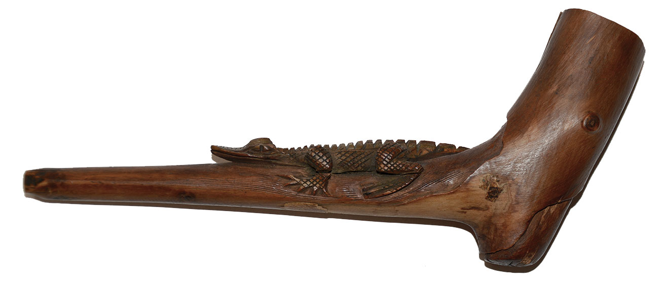 CARVED WOOD PIPE WITH ALLIGATOR ON STEM – ID’D TO 6TH FLORIDA SOLDIER CAPTURED AT FRANKLIN
