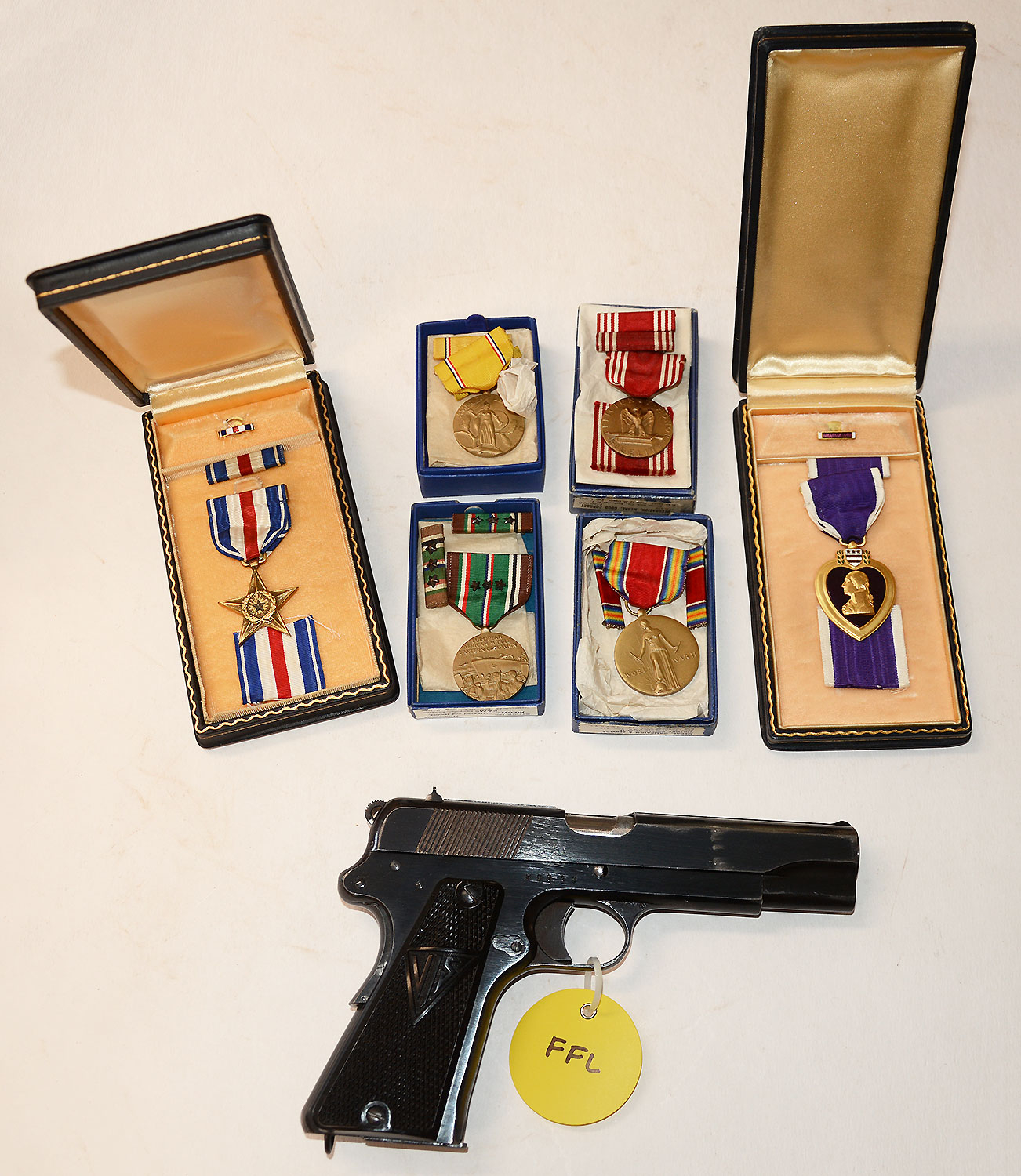 OUTSTANDING PISTOL AND MEDAL GROUPING - WWII SHERMAN TANK COMMANDER