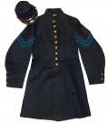 ID’D US FROCK COAT AND FORAGE CAP – CORPORAL ALFRED CARPENTER, 44th MASSACHUSETTS (EX-TEXAS MUSEUM COLLECTION)