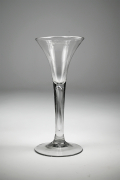 COLONIAL WINE GLASS