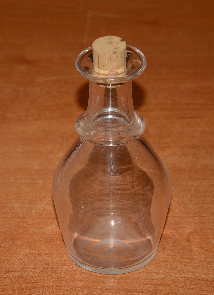 AMERICAN HALF PINT DECANTER, CIRCA 1820-1840