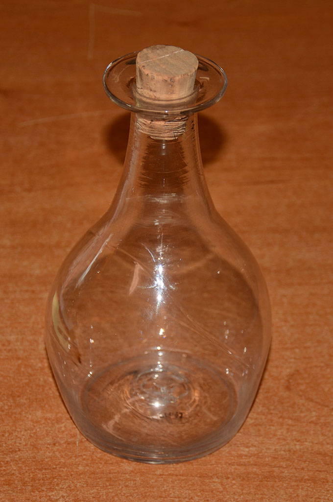 AMERICAN PINT DECANTER, CIRCA 1820-1840