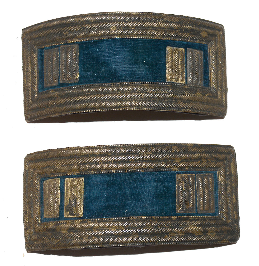 SCARCE TRIPLE-BORDER INFANTRY CAPTAIN SMITH PATENT SHOULDER STRAPS