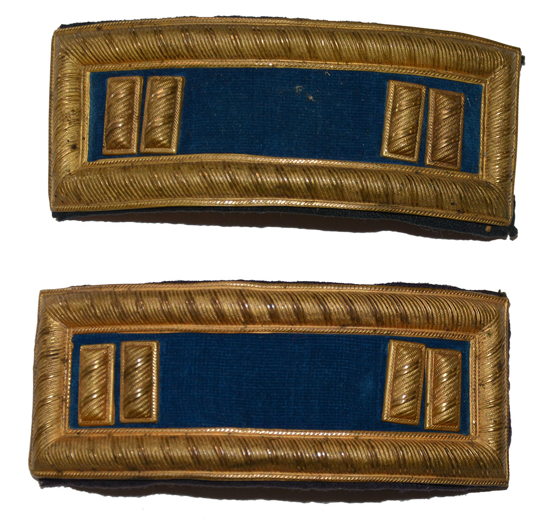 SMITH PATENT CAPTAIN OF INFANTRY SHOULDER STRAPS
