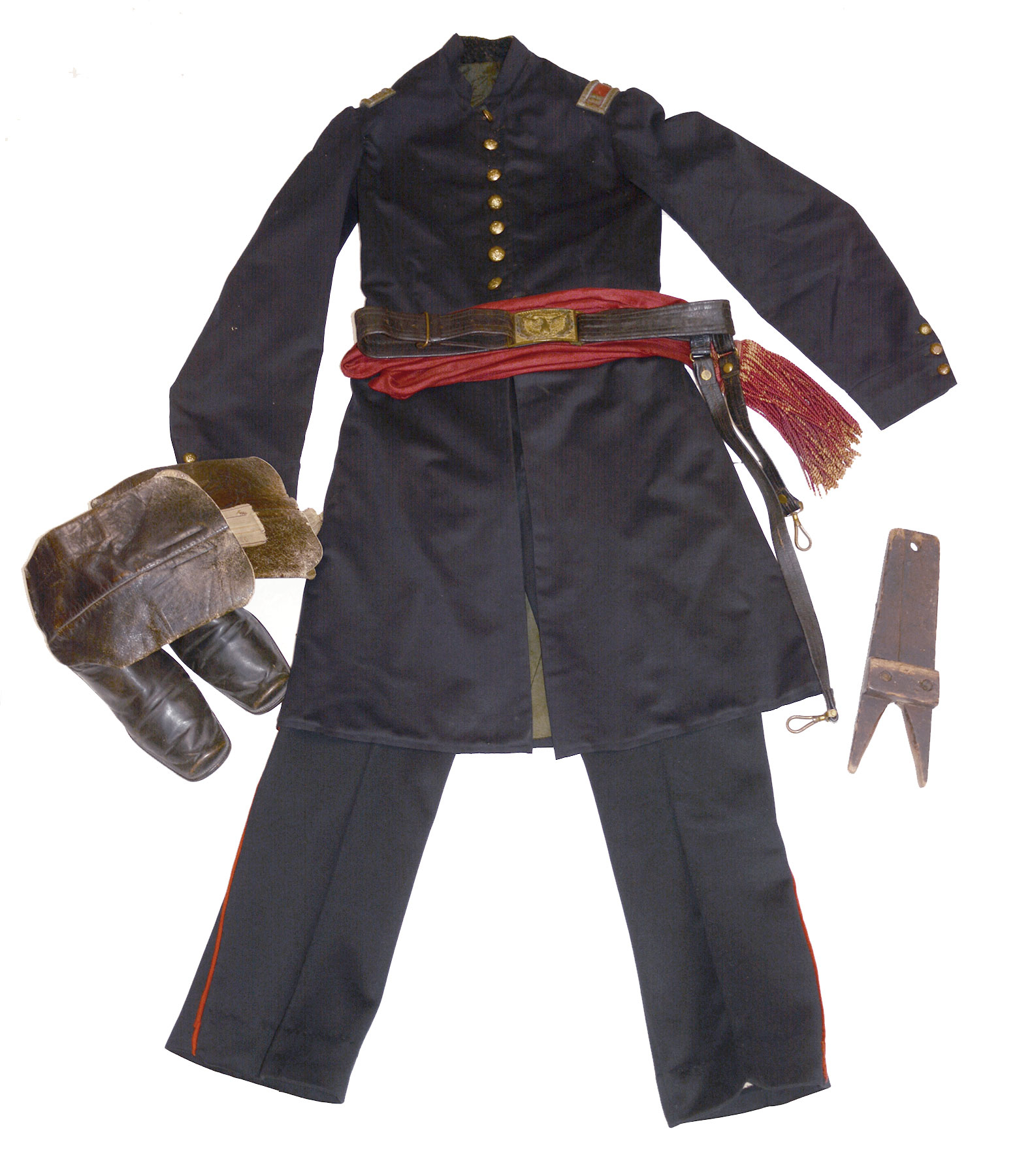 THE WONDERFUL UNIFORM GROUPING OF A RESPECTED UNION ARTILLERY OFFICER – CAPT. ORMAND NIMS, 2ND MASSACHUSETTS LIGHT ARTILLERY