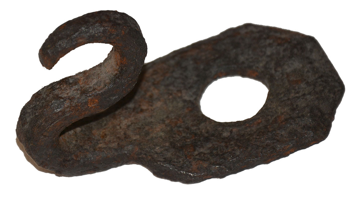 IRON HANDSPIKE HOOK FROM CANNON CARRIAGE FROM FT. DERUSSY CASEMATE -- GREG COCO COLLECTION