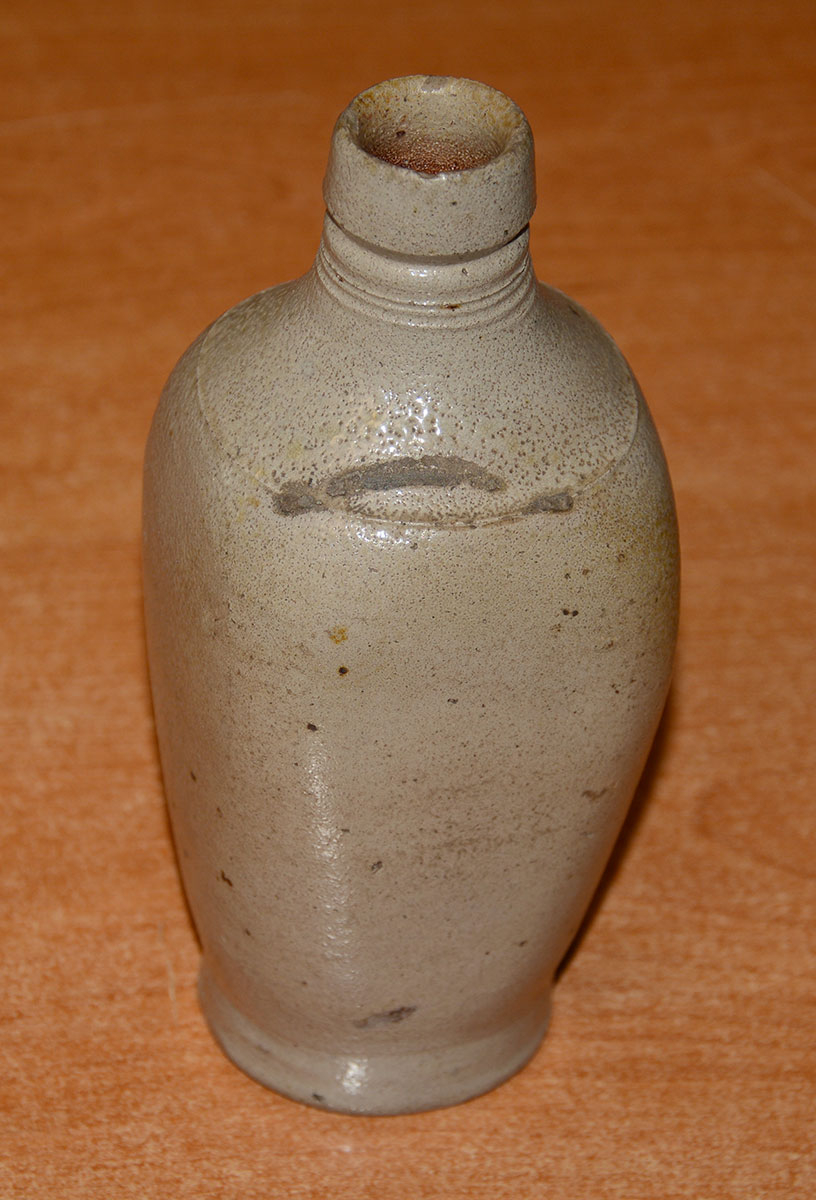 19th CENTURY SALT GLAZED STONEWARE CASE BOTTLE
