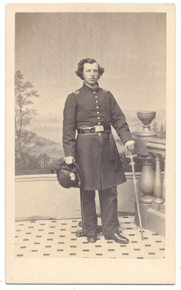 CDV PHOTO OF MEDICAL OFFICER