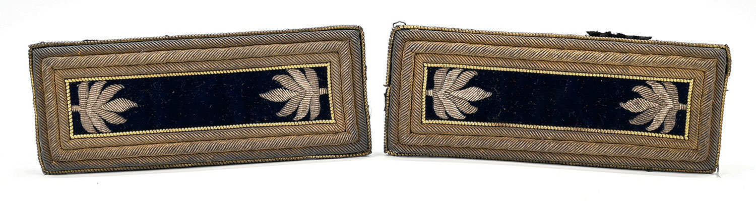 IDENTIFIED TRIPLE BORDER LT. COLONEL STAFF STRAPS 