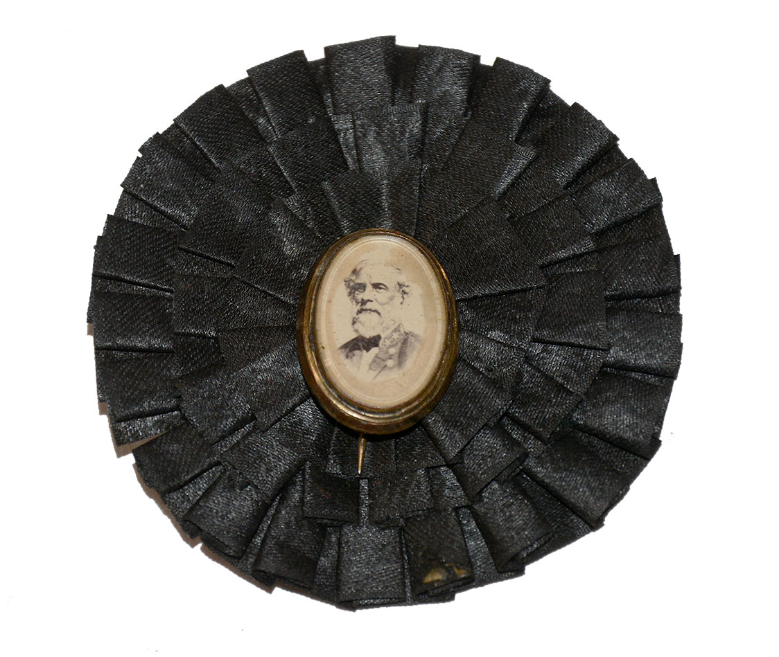 ROBERT E. LEE MOURNING COCKADE