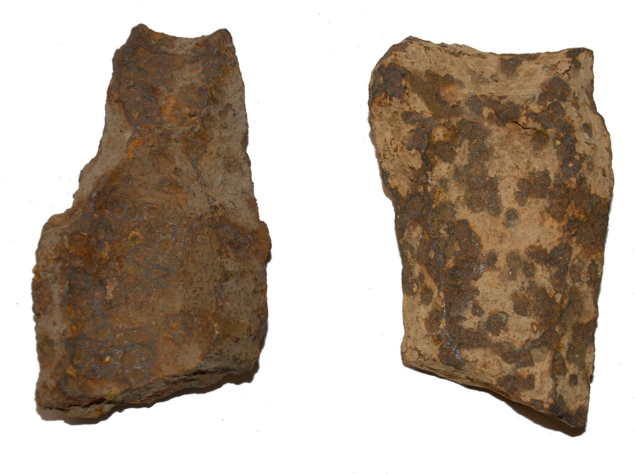 PAIR OF US/CS 3” ARTILLERY SHELLS FRAGMENT RECOVERED AT GETTYSBURG