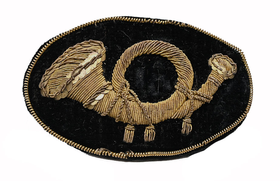 EXCELLENT INFANTRY OFFICER’S HAT INSIGNIA