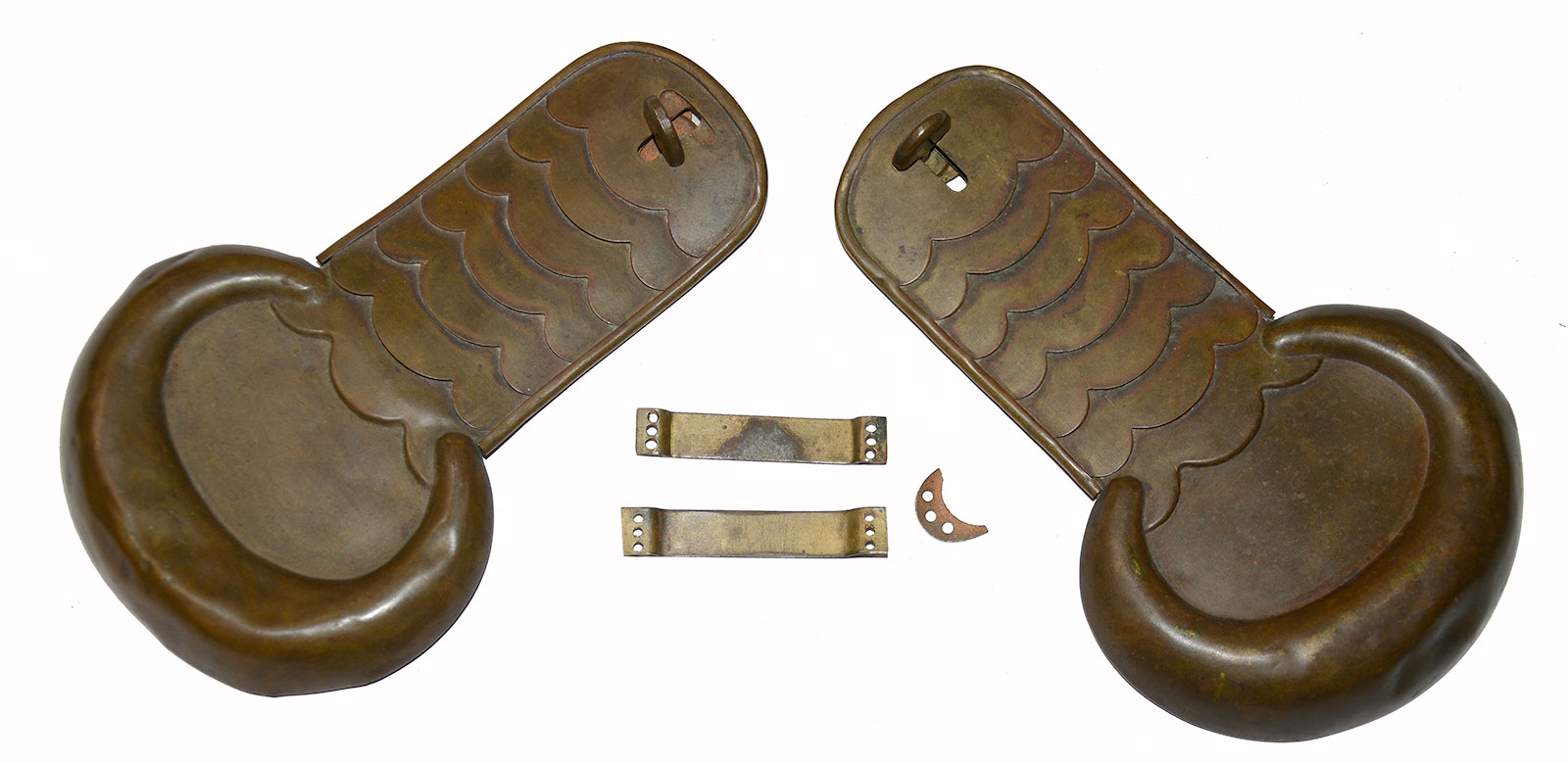 NON-EXCAVATED CIVIL WAR SHOULDER SCALES