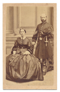 CDV PHOTOGRAPH OF UNIDENTIFIED SERGEANT & WIFE, COMPANY “F” 47TH MASS. INFANTRY