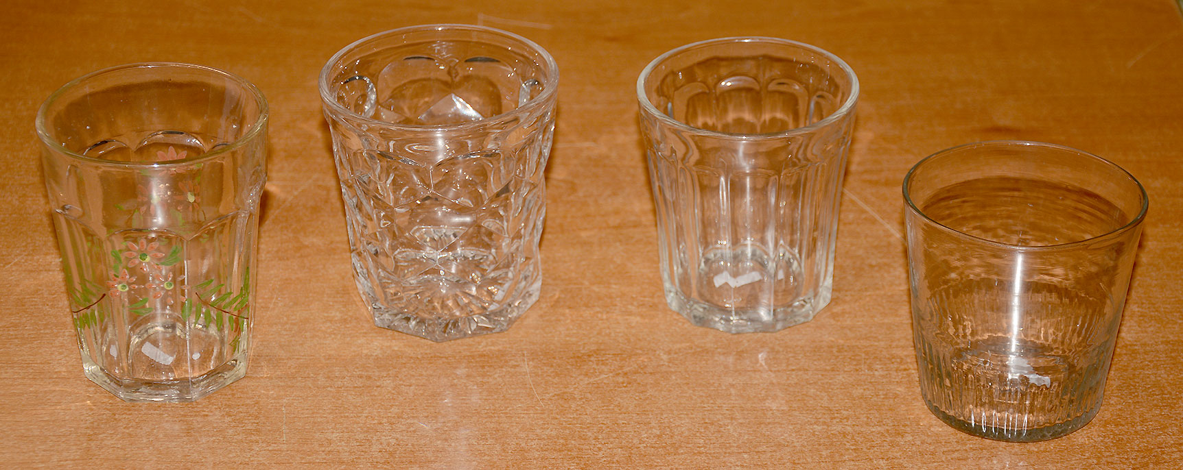 SET OF FOUR TUMBLERS, CIRCA 1850-1870