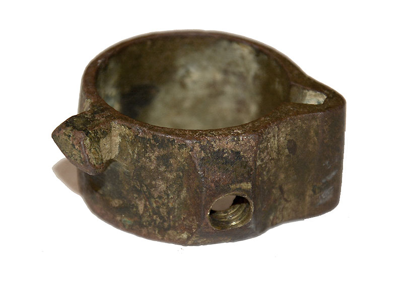 RELIC -- CONFEDERATE BOYLE, GAMBLE & MCFEE BAYONET ADAPTER