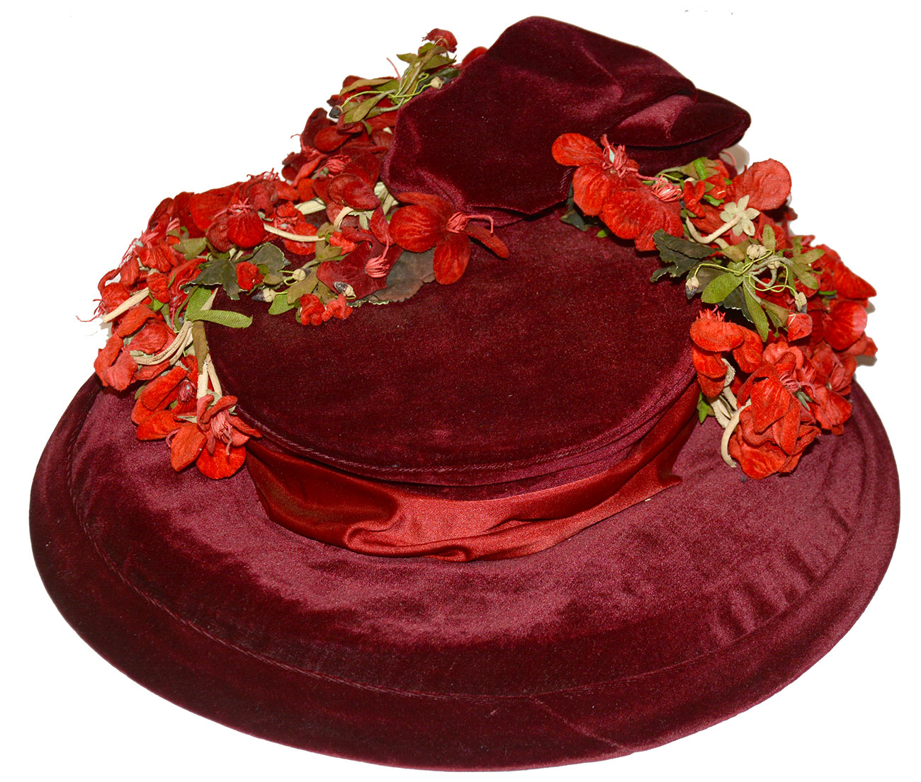 C. 1890S STUNNING BURGUNDY SILK VELVET HAT
