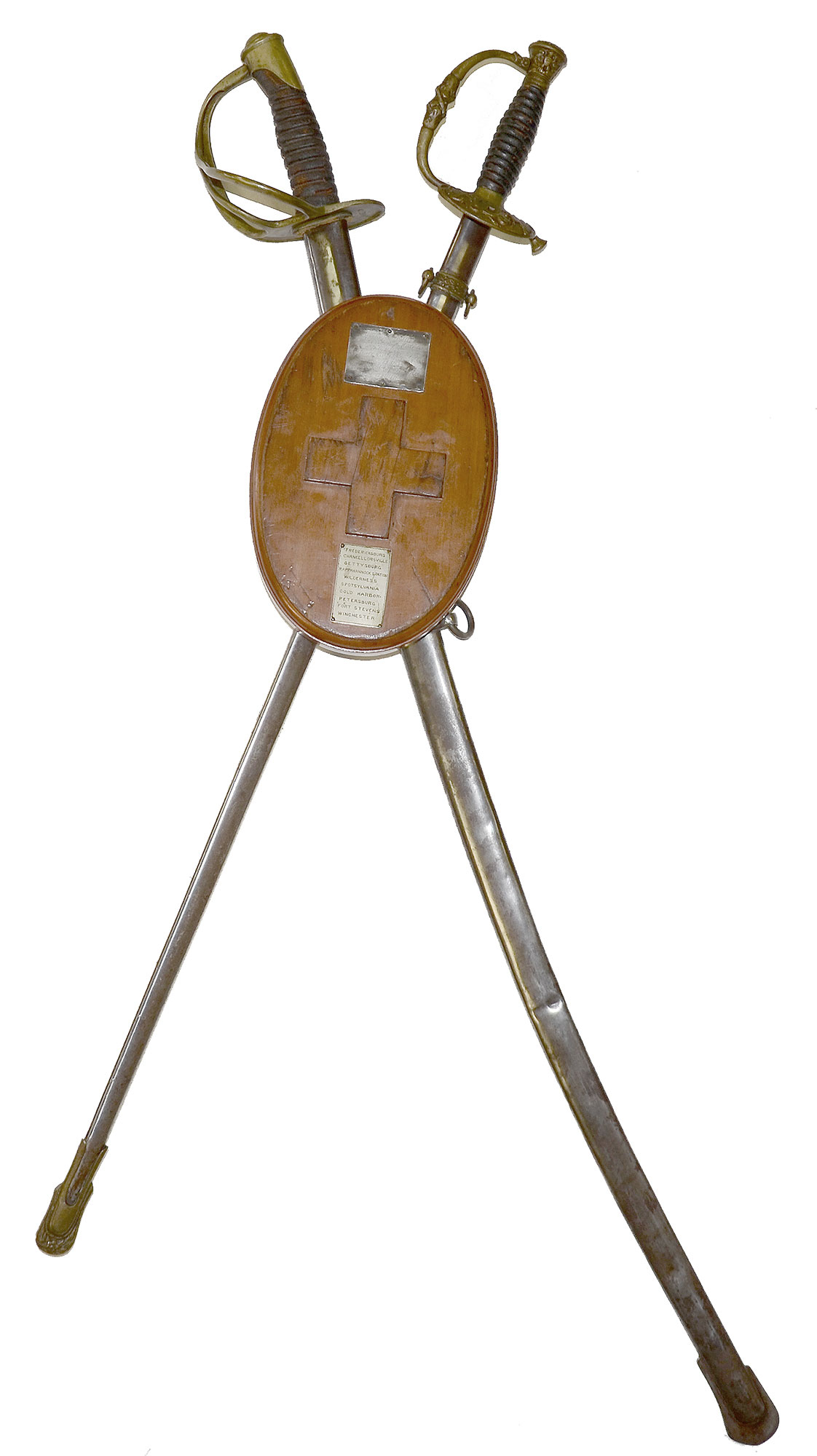 PAIR OF SWORDS IDENTIFIED TO 2ND LT./CAPTAIN/MAJOR HENRY R. DALTON