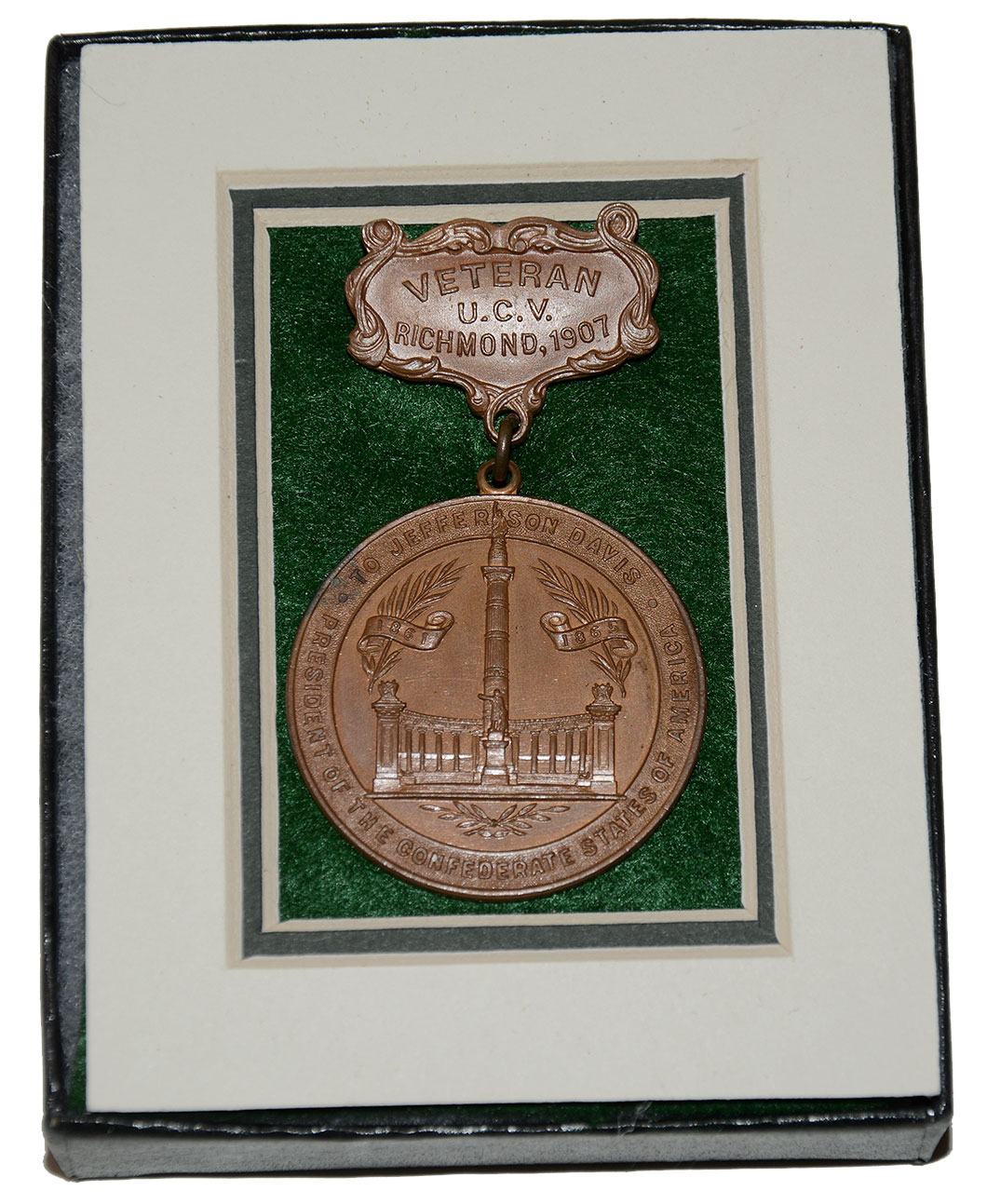 1907 UCV REUNION VETERAN’S BADGE – RICHMOND, VA	