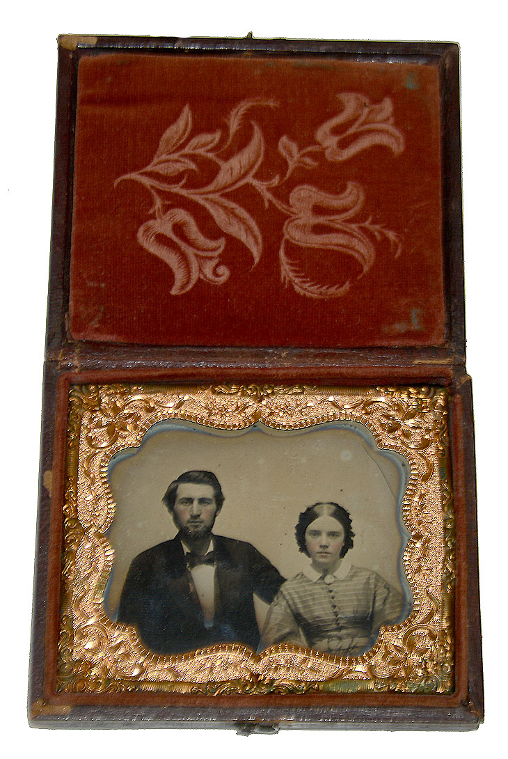 1/6 PLATE AMBROTYPE OF PRIVATE J. LEIGHTON AND WIFE – 12th NH, DIED OF DISEASE, 1863