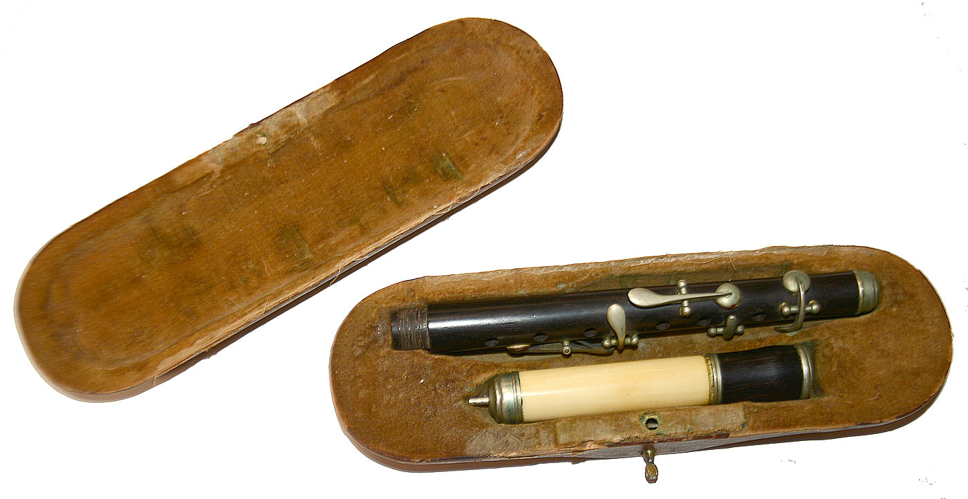 CIVIL WAR-ERA PICCOLO WITH ORIGINAL CASE