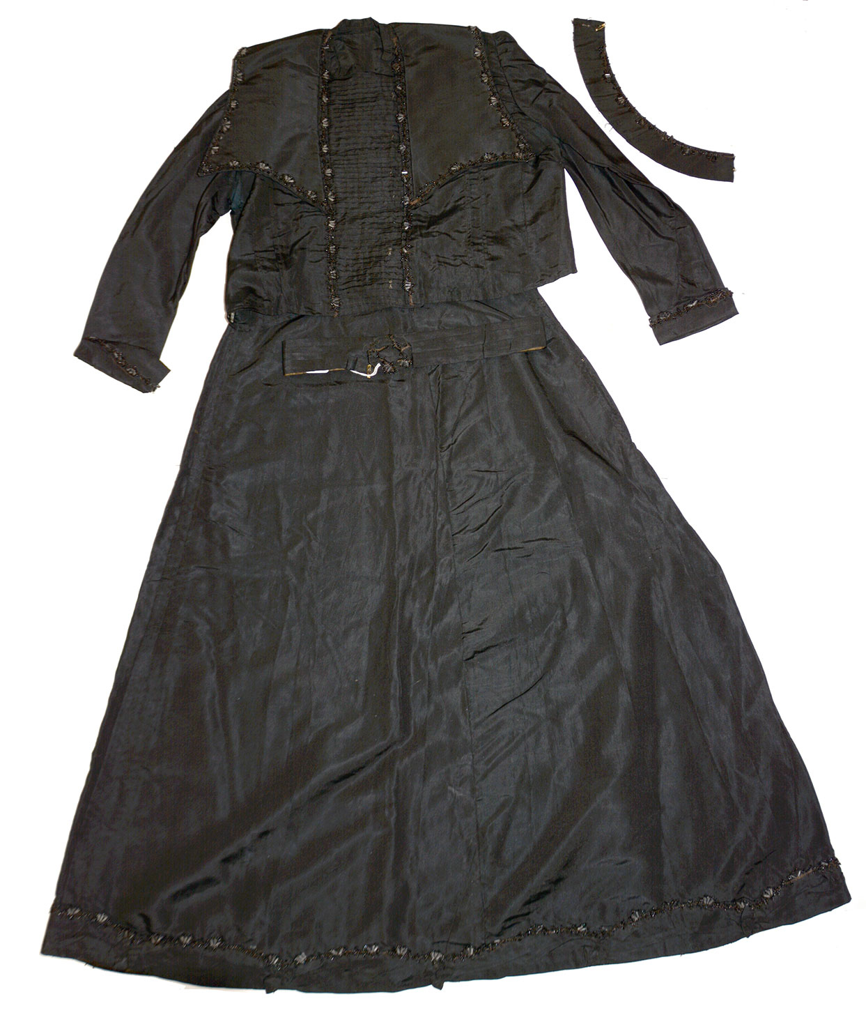 C1800 BLACK SILK SHIRTWAIST BODICE & SKIRT