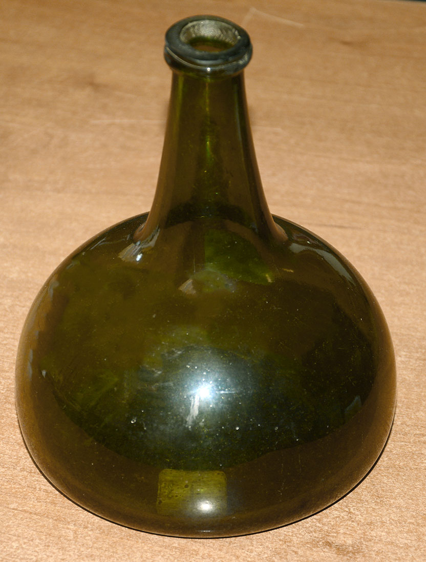 VERY NICE, EARLY ONION BOTTLE
