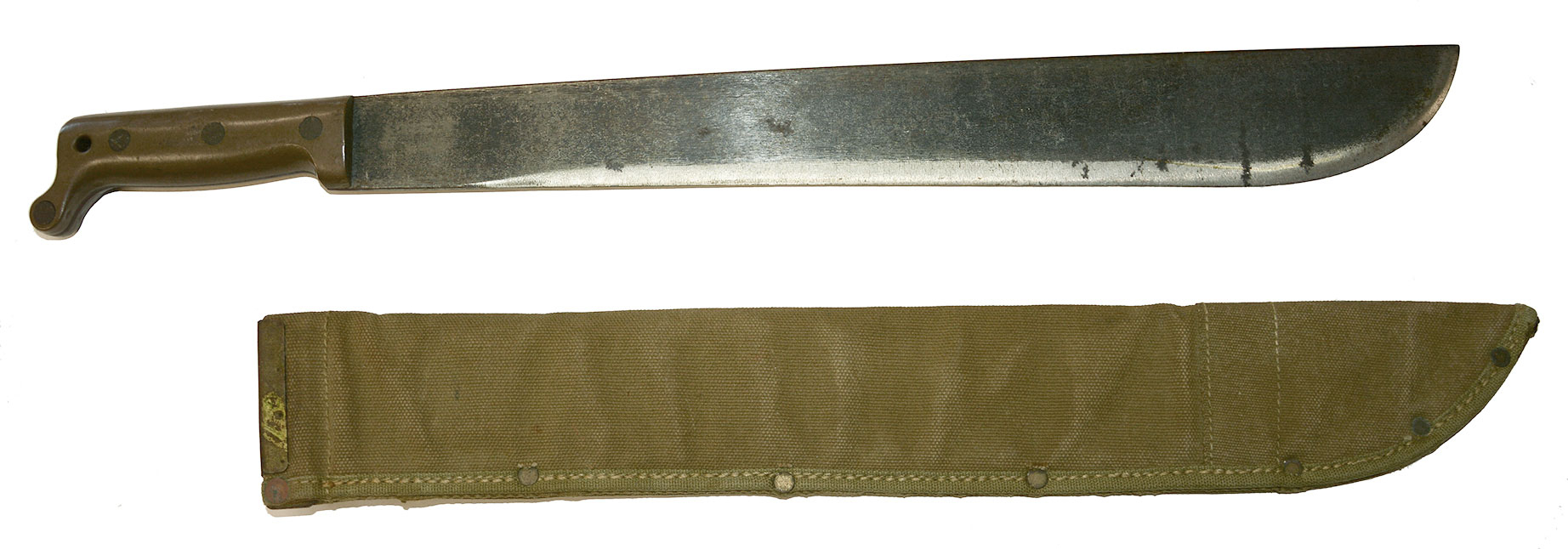 ORIGINAL U.S. WW2 ARMY JUNGLE MACHETE, DATED 1944, WITH SCABBARD