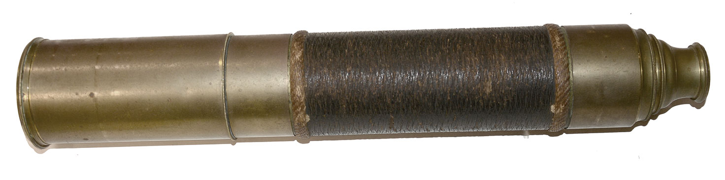 THREE-DRAW COLLAPSIBLE BRASS TELESCOPE / SPYGLASS
