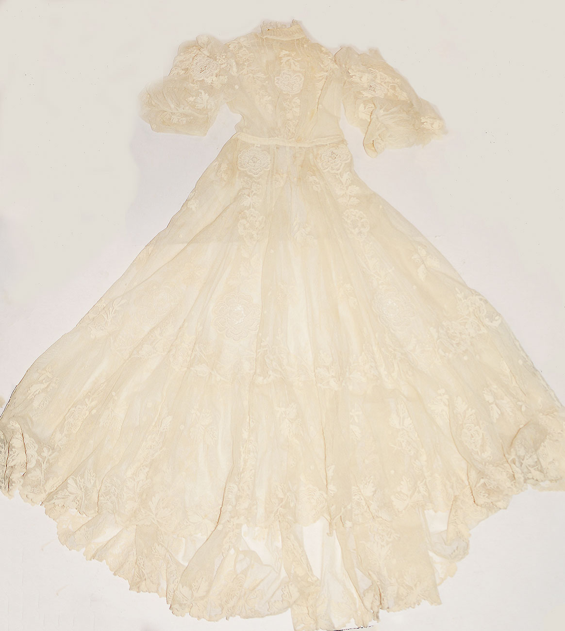 C1890-1900 PETITE SHEER IVORY NET AND LACE LINGERIE DRESS