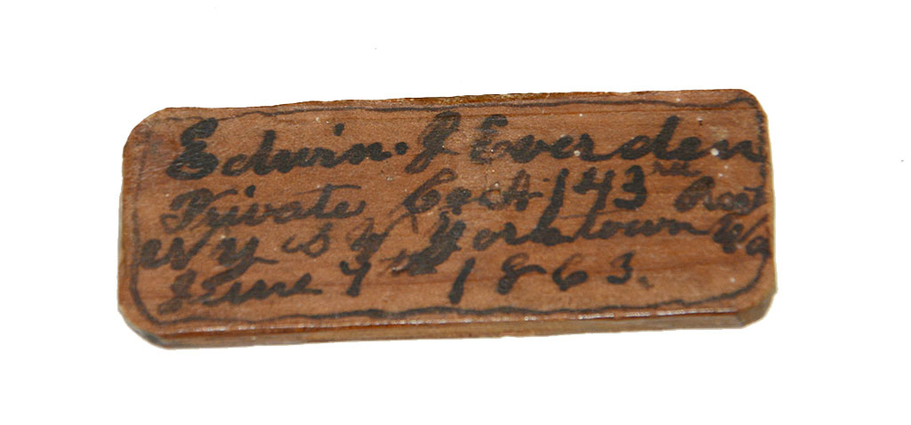 ID’D CORNWALLIS SURRENDER WOOD SOUVENIR, YORKTOWN;  BY PRIV. EVERDEN 143rd NEW YORK INFANTRY, KIA PEACH TREE CREEK, GA