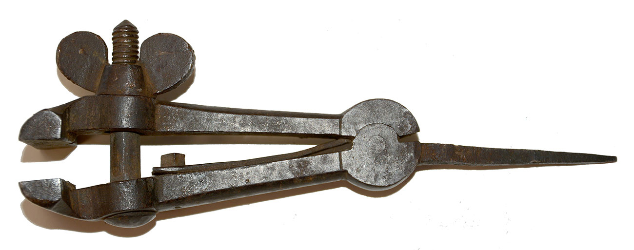 OLD WING-NUT HAND VISE