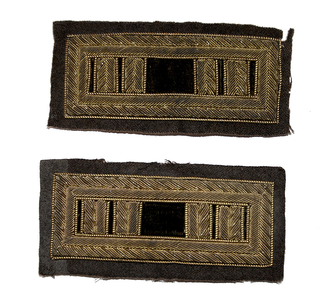 DOUBLE BORDER EMBROIDERED STAFF OFFICER’S CAPTAIN’S SHOULDER STRAPS