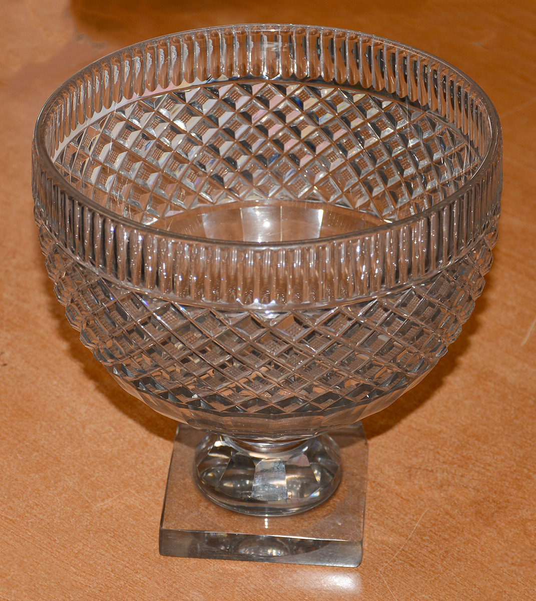 FINELY CUT ANGLO-IRISH KETTLE DRUM SHAPE COMPOTE, C. 1830