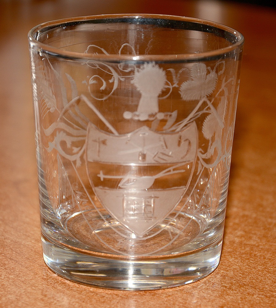 SMALL ENGRAVED TUMBLER WITH FARMER’S ARMS AND “SPEED THE PLOUGH”