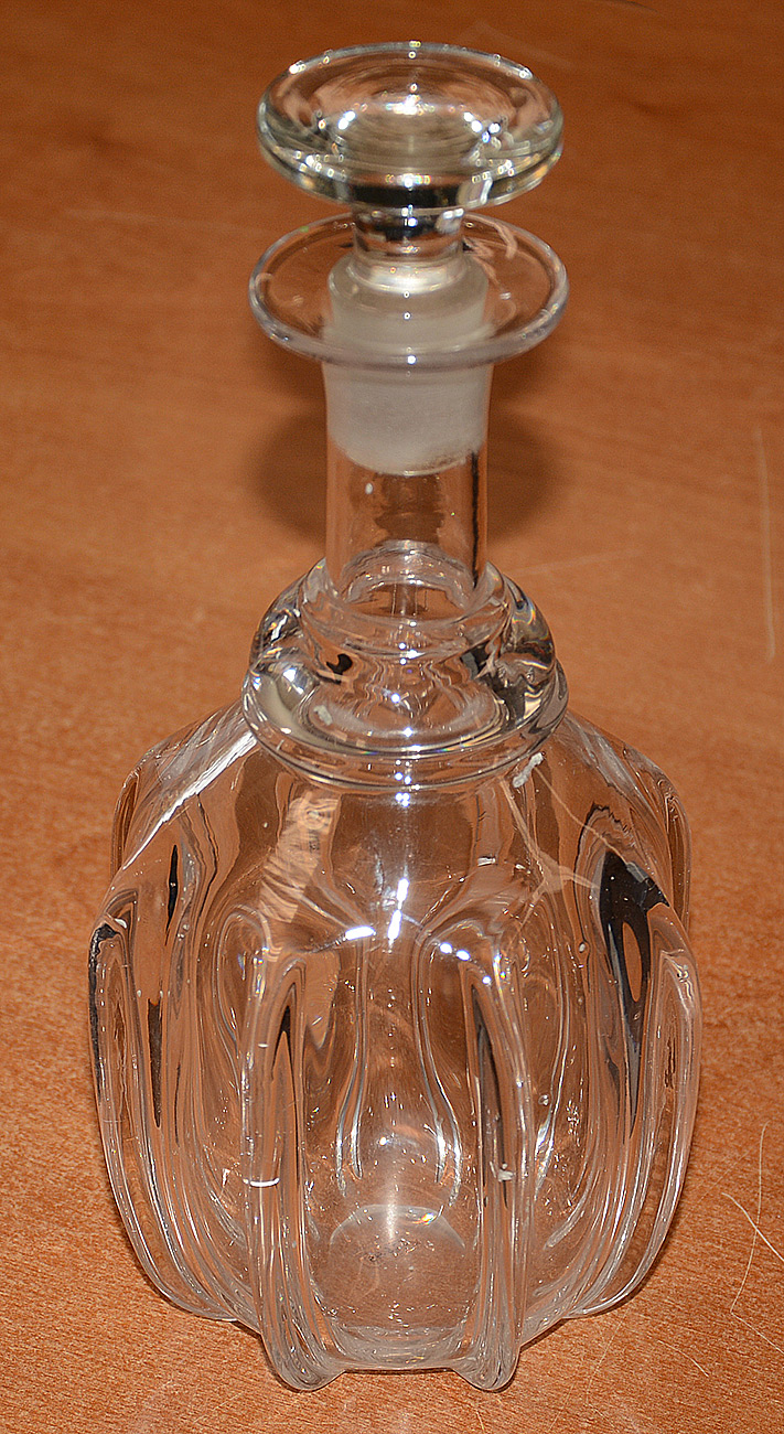 PINT SIZE PILLAR MOLD DECANTER, C1850-1870