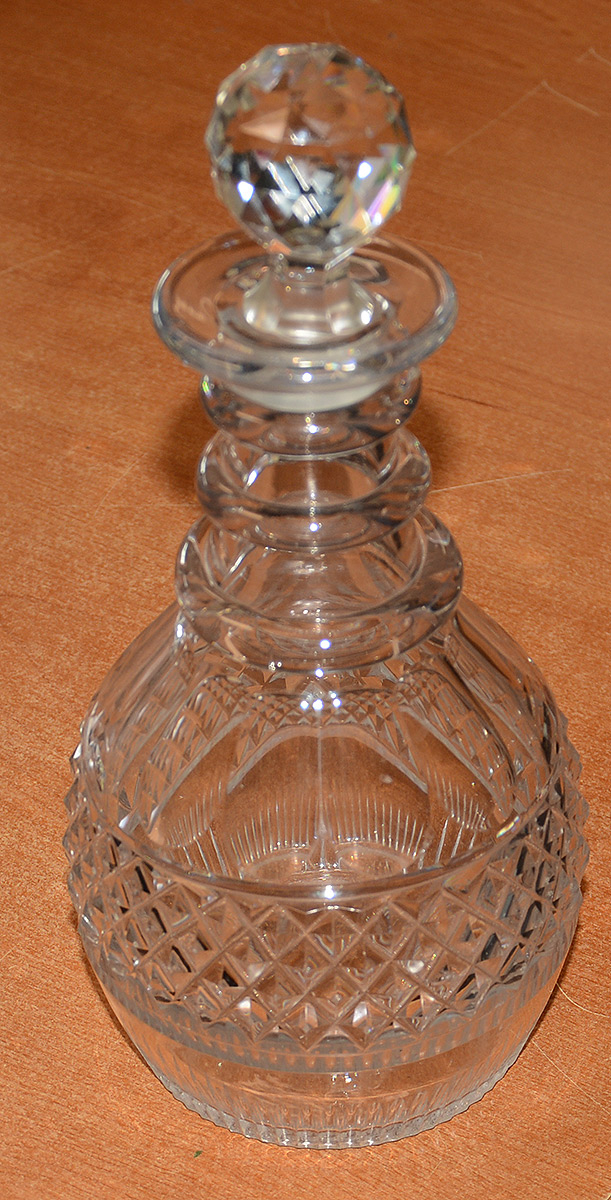 CUT GLASS REGENCY STYLE DECANTER, C. 1815-1840