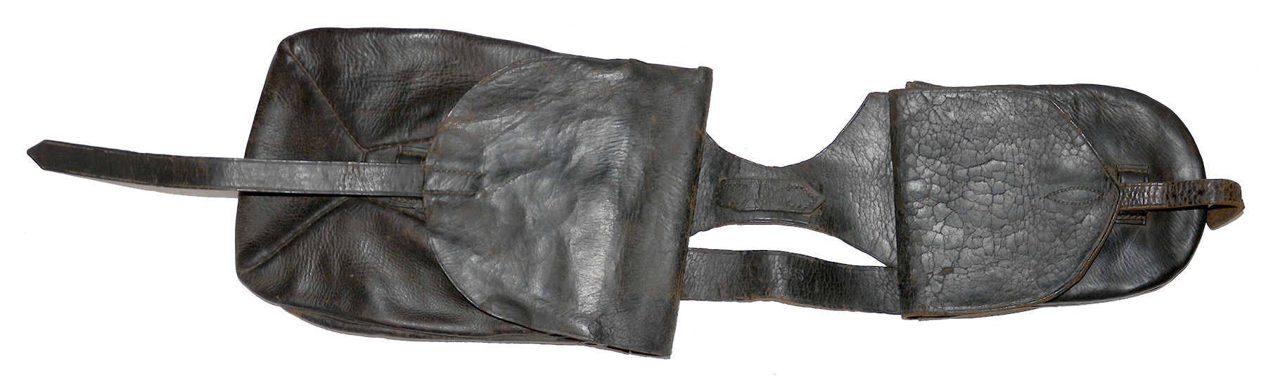 SCARCE MODEL 1872 BRUSH AND SHOE POUCH FOR McCLELLAN SADDLE